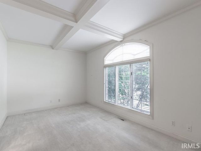 712 Cobblestone Drive, Evansville, IN 47715