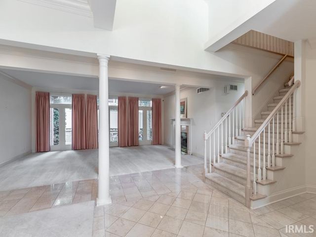 712 Cobblestone Drive, Evansville, IN 47715