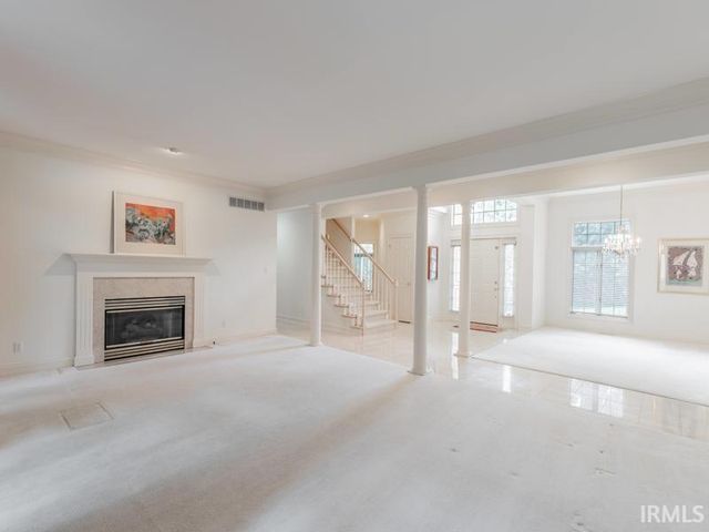 712 Cobblestone Drive, Evansville, IN 47715