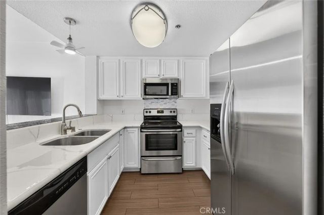 720 W 4th 318, Long Beach, CA 90802