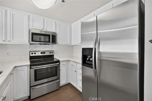 720 W 4th 318, Long Beach, CA 90802