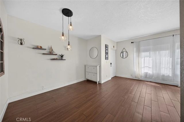720 W 4th 318, Long Beach, CA 90802