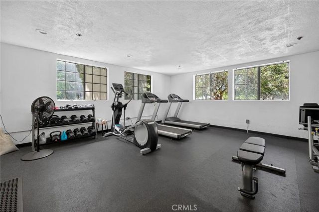 720 W 4th 318, Long Beach, CA 90802