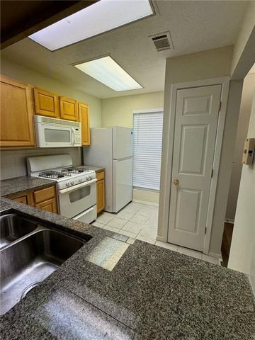 1306 Wedgewood Court, Atlanta, GA 30350