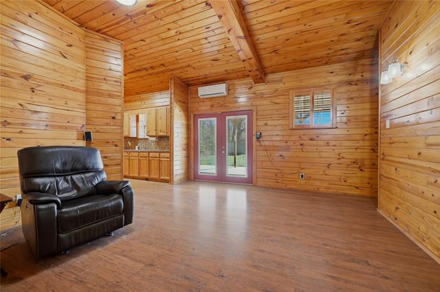 1175 Old 1396 North, Telephone, TX 75488
