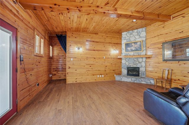 1175 Old 1396 North, Telephone, TX 75488
