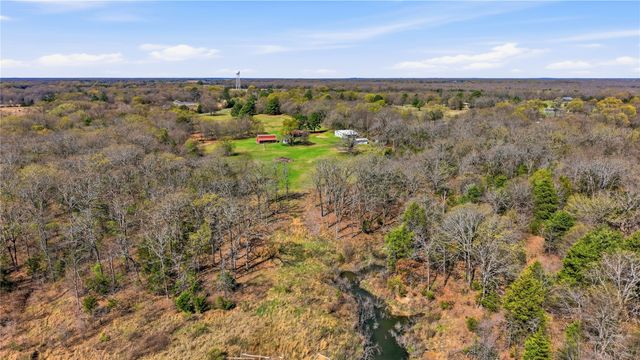 1175 Old 1396 North, Telephone, TX 75488