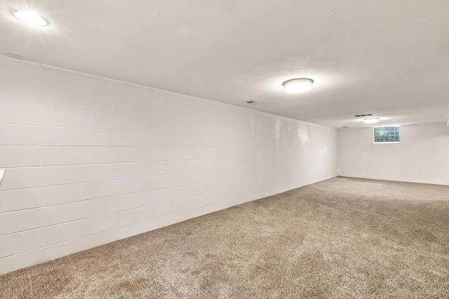 16403 Seymour Drive, Minnetonka, MN 55345