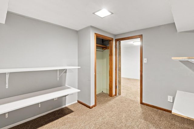 16403 Seymour Drive, Minnetonka, MN 55345