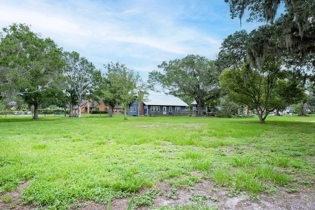 17321 SIMMONS ROAD, Lutz, FL 33548