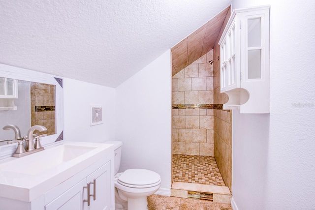 17321 SIMMONS ROAD, Lutz, FL 33548