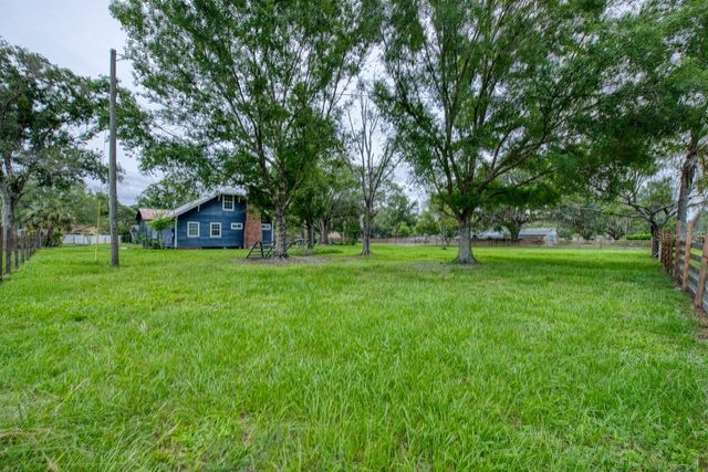 17321 SIMMONS ROAD, Lutz, FL 33548