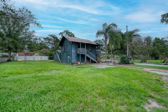 17321 SIMMONS ROAD, Lutz, FL 33548