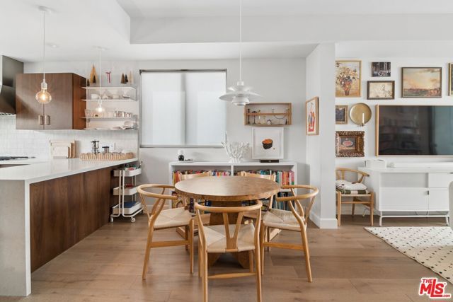 4218 Gentry Avenue, Studio City (los Angeles), CA 91604