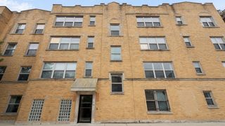 7225 N Rogers Avenue 3, Chicago, IL 60645