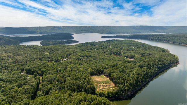 251 Sally Ann Dr., Shirley, AR 72153