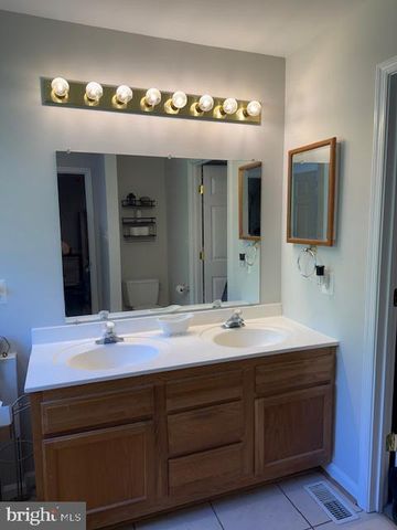 2063 LEEHIGH DR, Amissville, VA 20106
