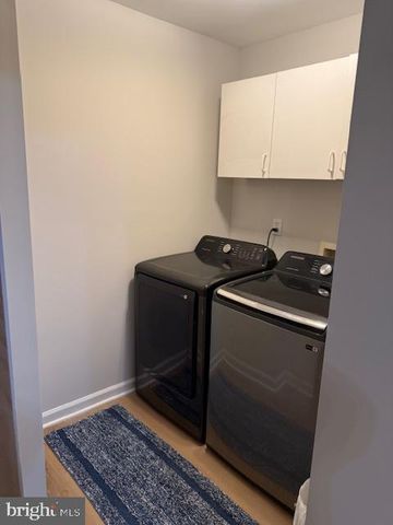 2063 LEEHIGH DR, Amissville, VA 20106