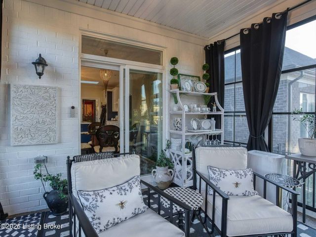 5709 Ruby Falls Dr, Prospect, KY 40059