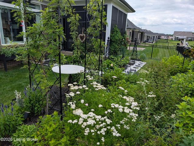 5709 Ruby Falls Dr, Prospect, KY 40059