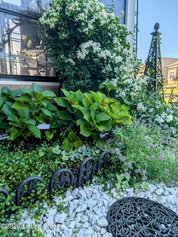 5709 Ruby Falls Dr, Prospect, KY 40059