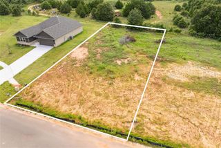 4672 Lincoln Landing, Harrah, OK 73045