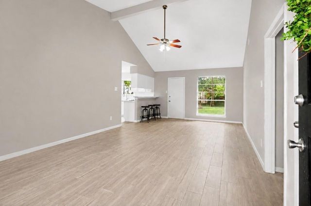 426 Eastwood Drive, New Caney, TX 77357