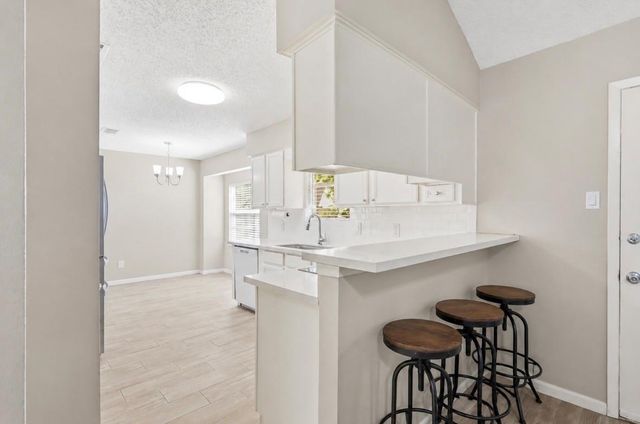 426 Eastwood Drive, New Caney, TX 77357