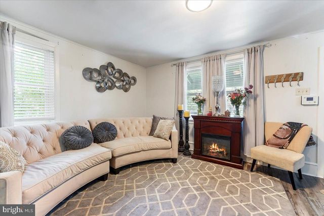 38-40 NEWLINVILLE RD, Coatesville, PA 19320