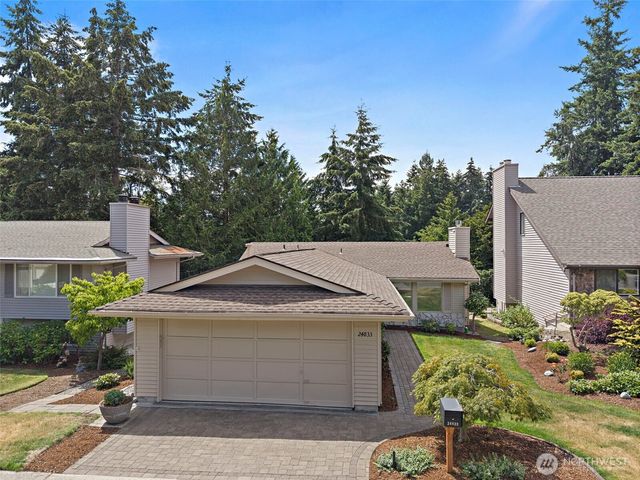 24833 13th Avenue S, Des Moines, WA 98198