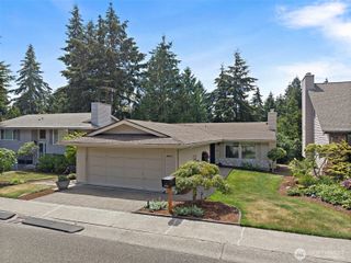 24833 13th Avenue S, Des Moines, WA 98198