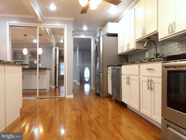 901 GROVEHILL RD, Baltimore, MD 21227