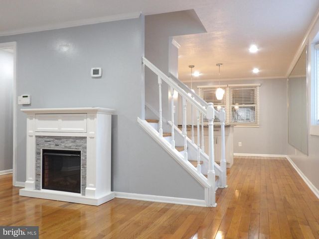 901 GROVEHILL RD, Baltimore, MD 21227