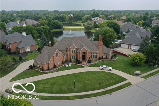 10479 Bishop Circle, Carmel, IN 46032