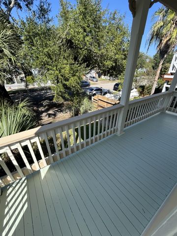 3211 Ave N, Galveston, TX 77550