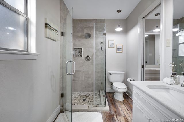 4511 Black Walnut Woods, San Antonio, TX 78249