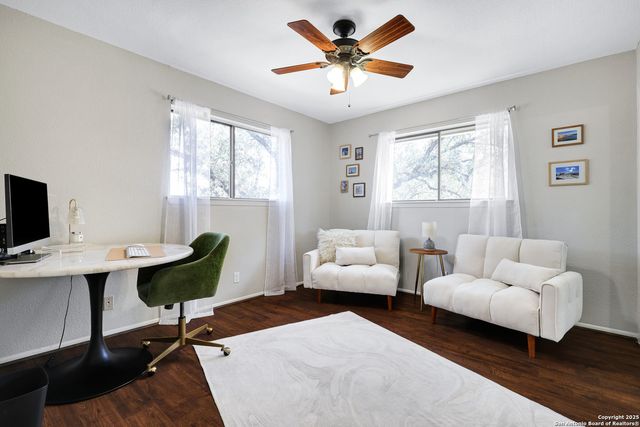 4511 Black Walnut Woods, San Antonio, TX 78249