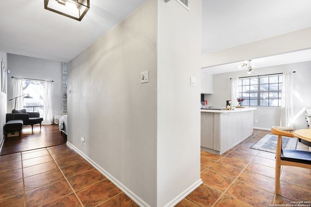 4511 Black Walnut Woods, San Antonio, TX 78249