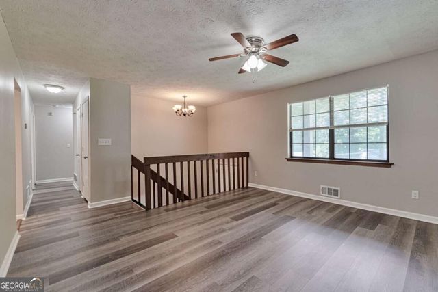 5322 Scarbrough Round, Stone Mountain, GA 30088