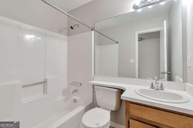 5322 Scarbrough Round, Stone Mountain, GA 30088