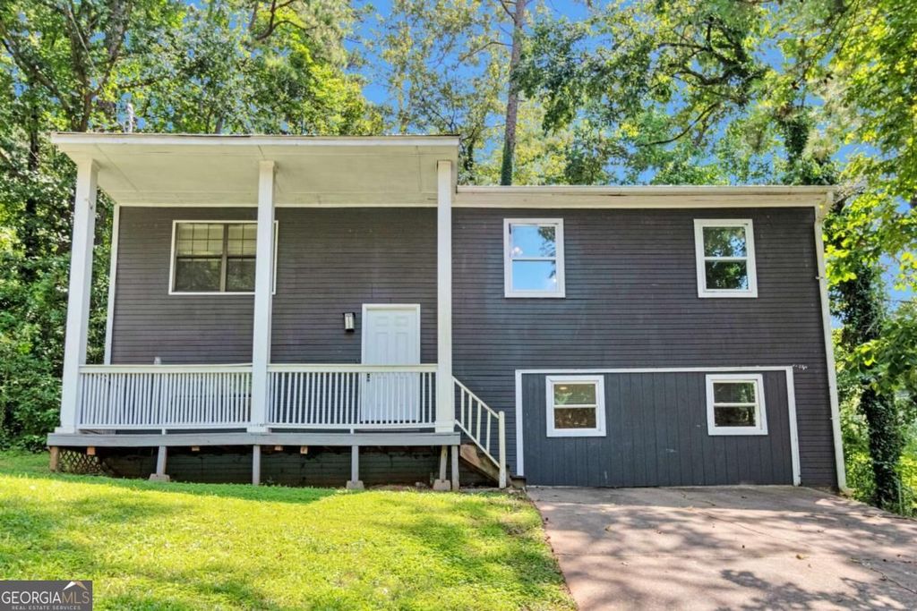 5322 Scarbrough Round, Stone Mountain, GA 30088