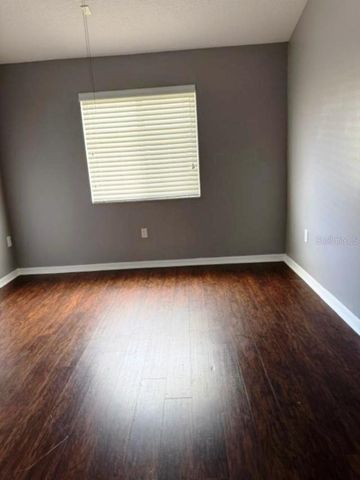 8542 BRUSHLEAF WAY, Tampa, FL 33647