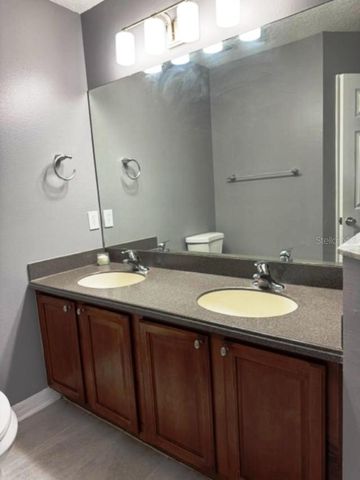 8542 BRUSHLEAF WAY, Tampa, FL 33647