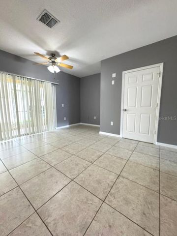 8542 BRUSHLEAF WAY, Tampa, FL 33647