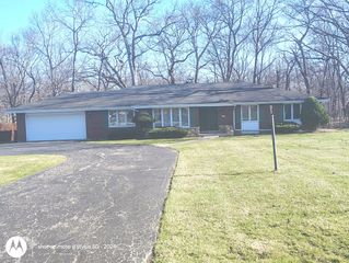 108 Chalet Court, Crete, IL 60417