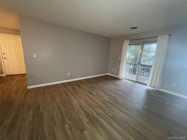 1902 Rosewood Court, Highland Mills, NY 10930