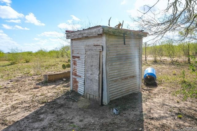 0 Cr 115, Kenedy, TX 78119