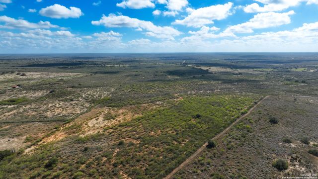 0 Cr 115, Kenedy, TX 78119