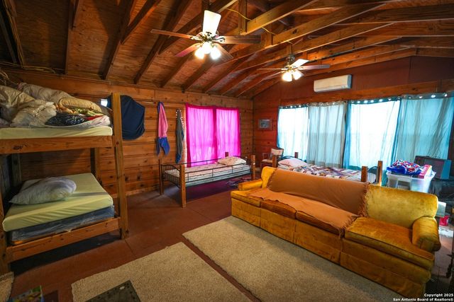 0 Cr 115, Kenedy, TX 78119