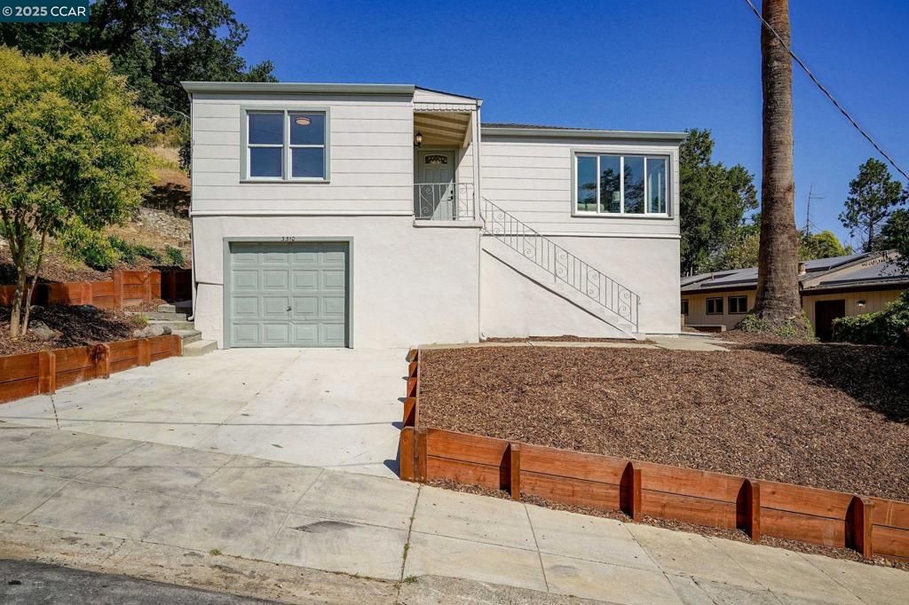 3510 Sunrise Court, Martinez, CA 94553